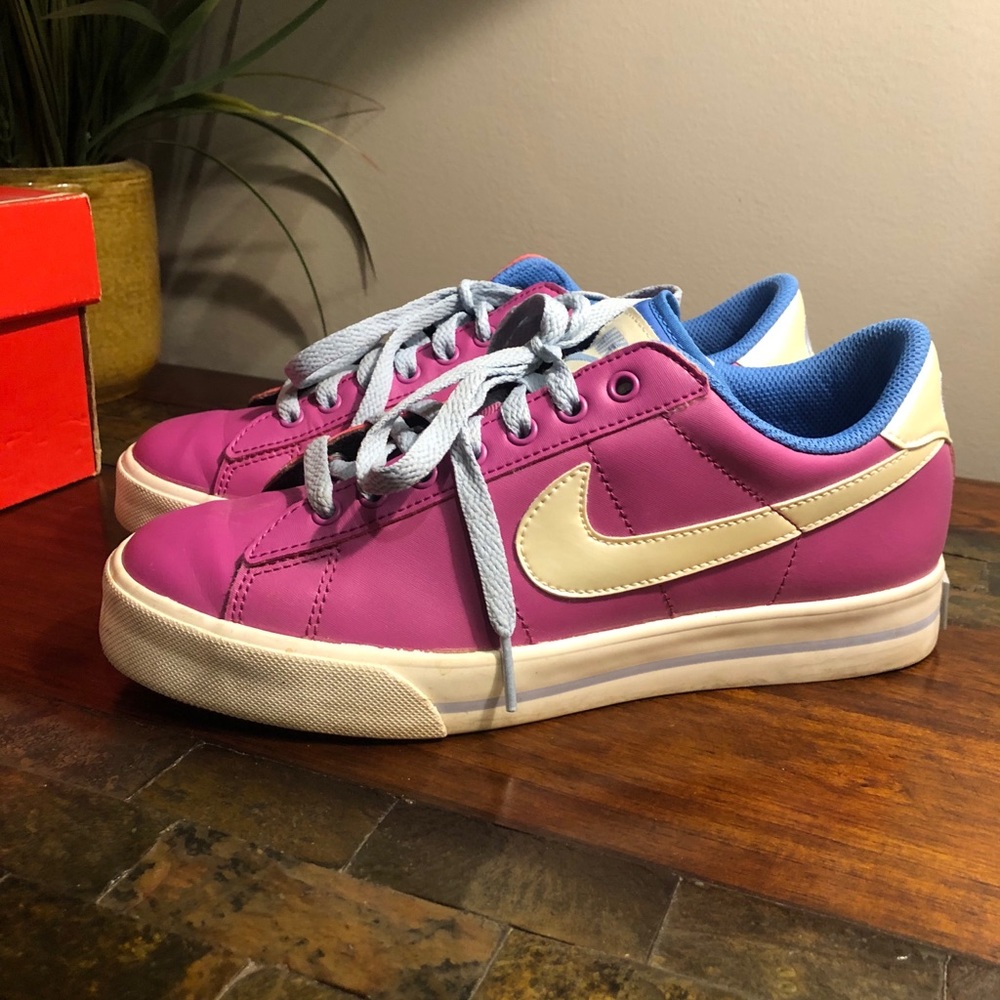 Women’s Nike Sweet Classic